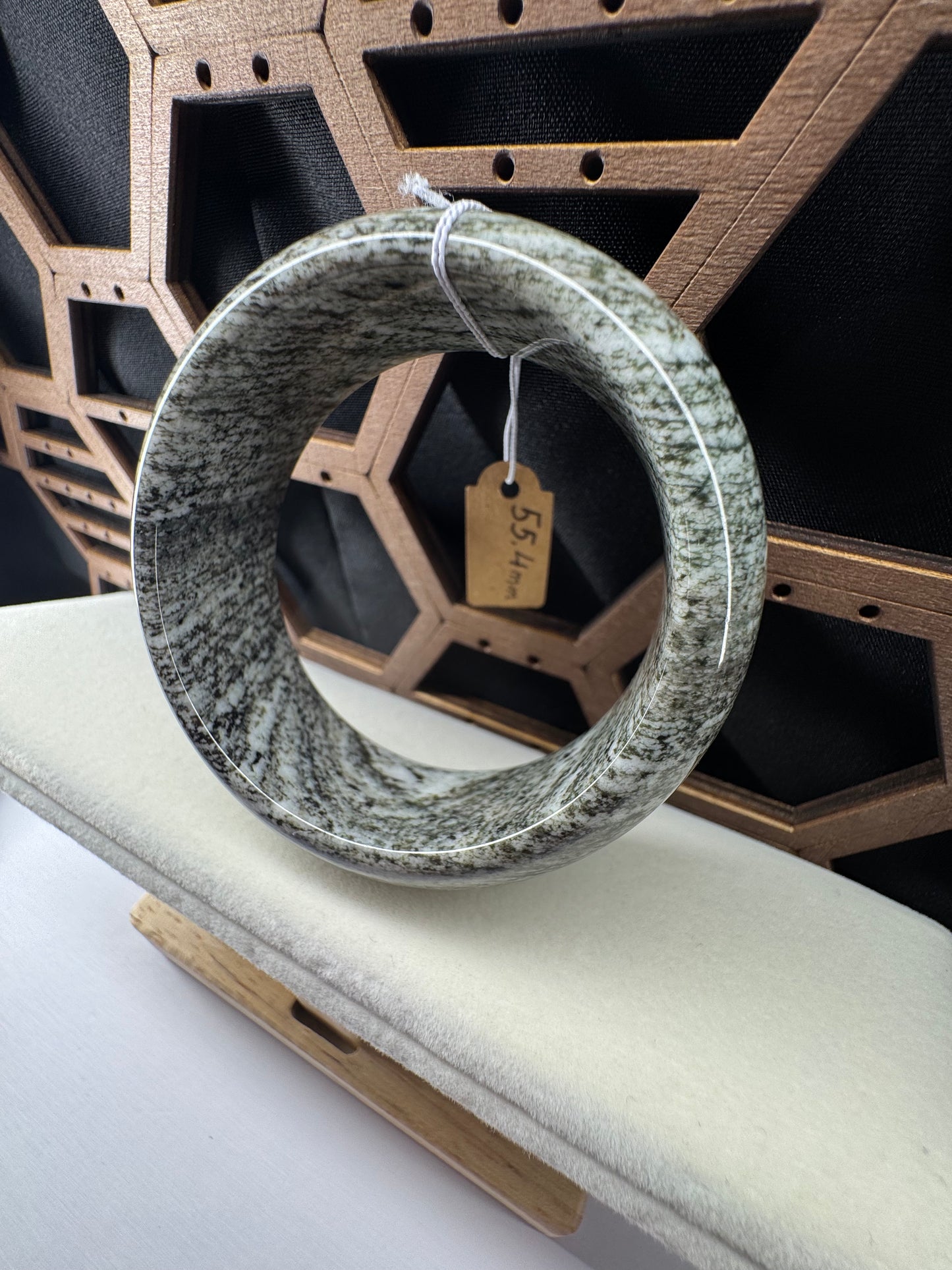 Fashionista thick bang(21mm) jadeite jade bangle, 55mm