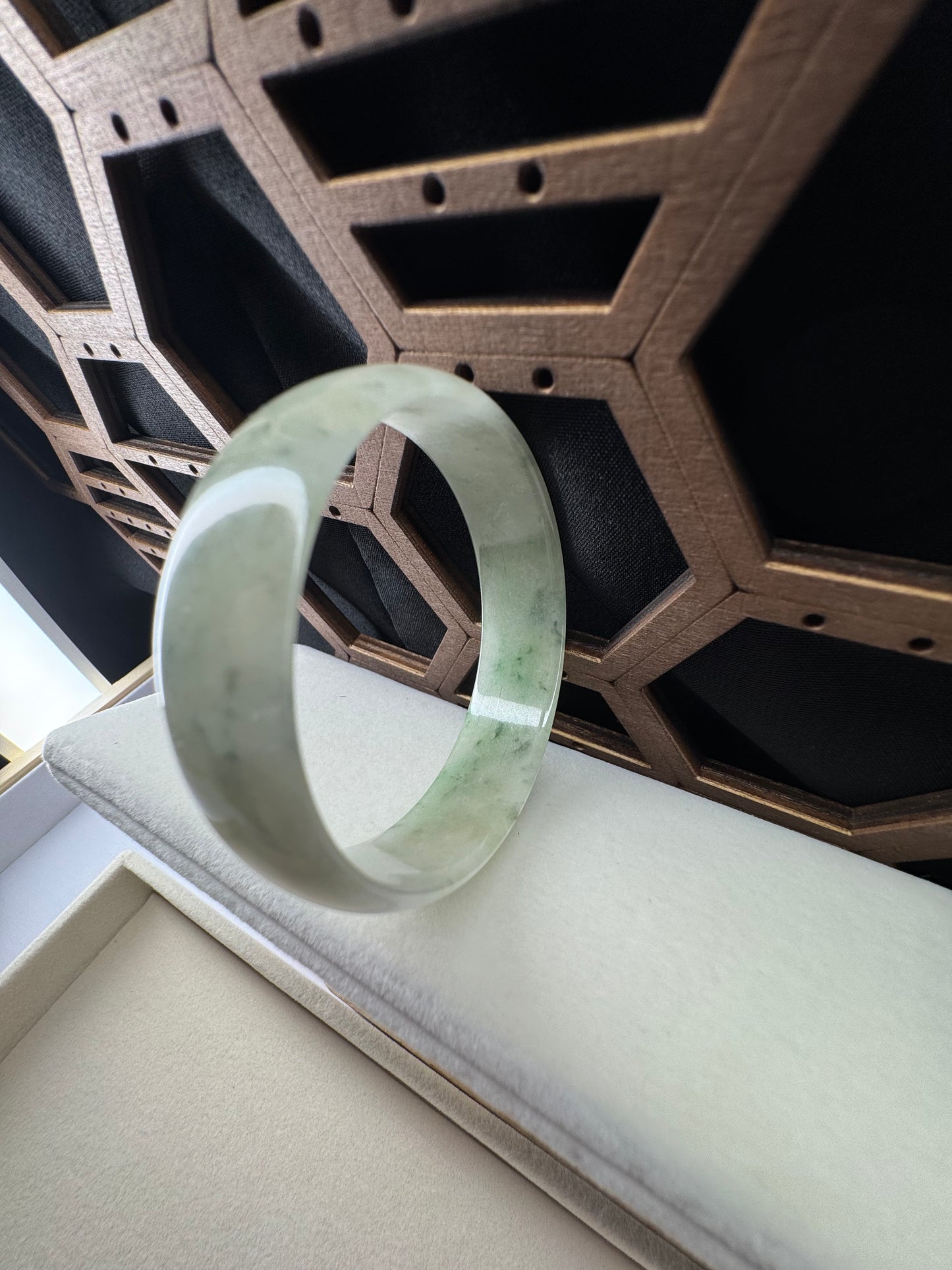 Four seasons jadeite jade bangle, 52mm