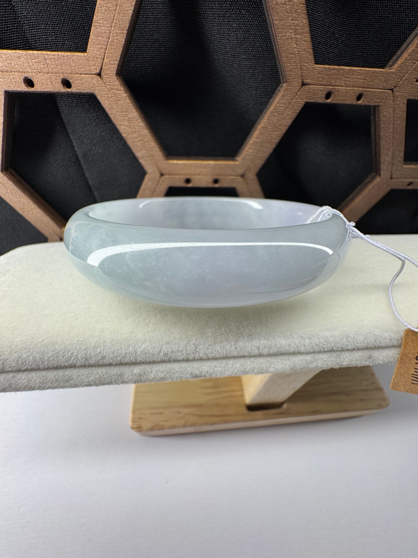 Classic Lavender Natural Jadeite Jade Bangle, 55mm