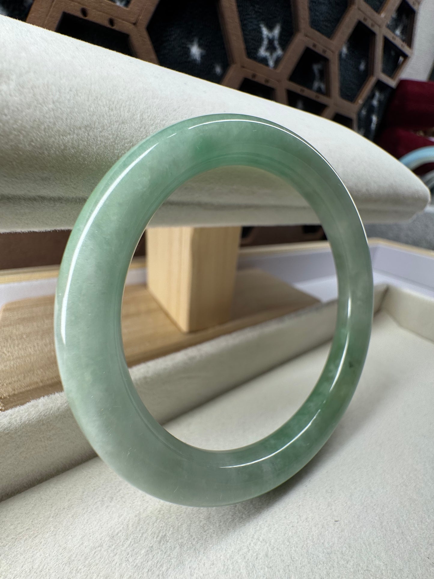 Round Jingle bangle Bracelet. 59mm