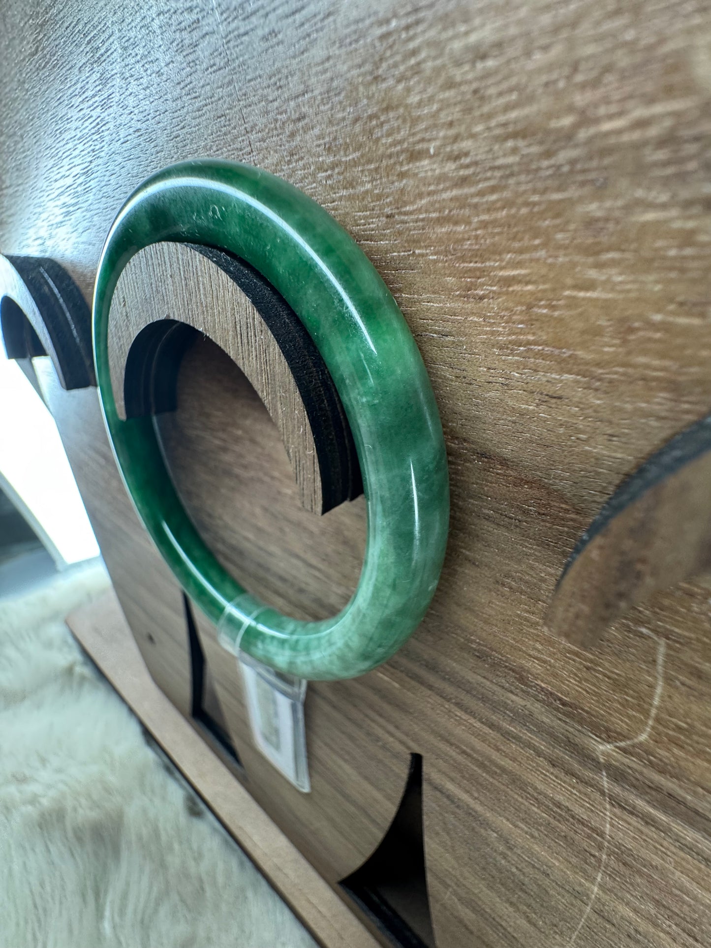 Classic Round bangle jadeite Jade size 55mm.