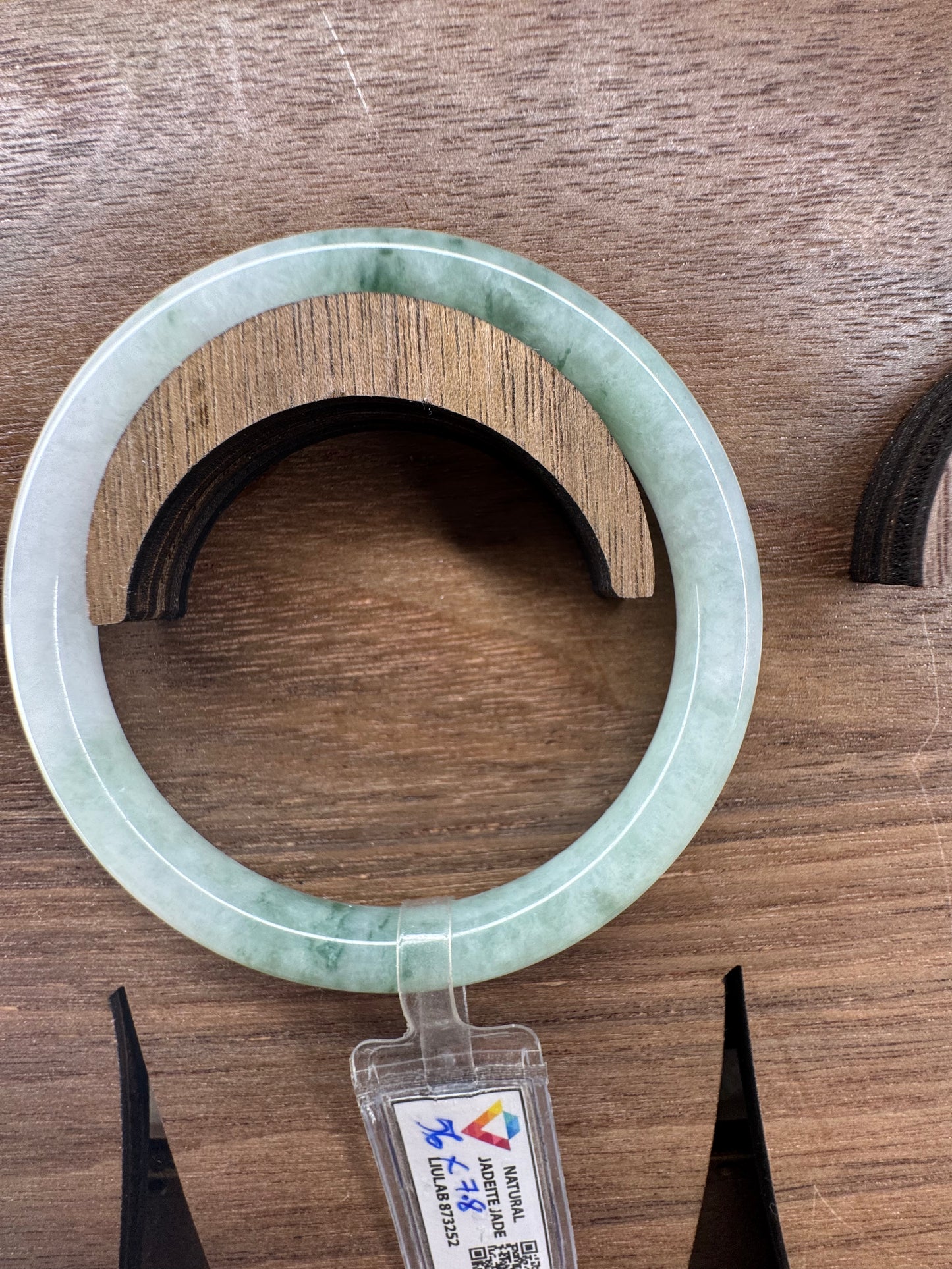 Small Round Bangle Jadeite Jade size 56mm